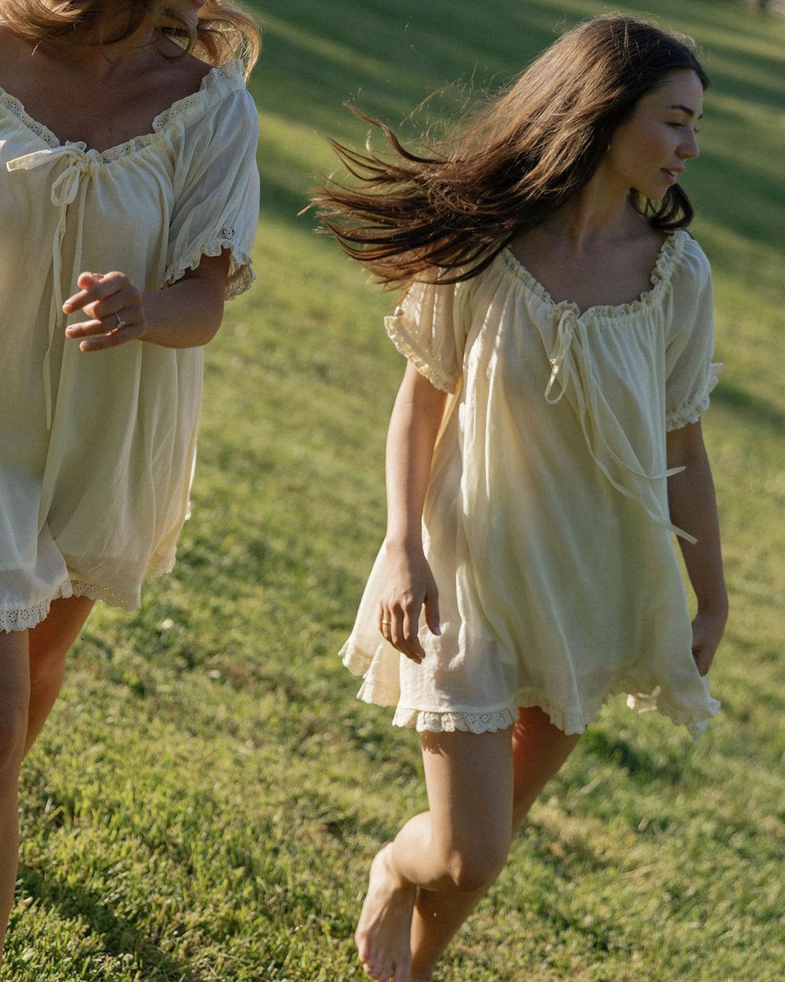 Daisy Mini in Cream