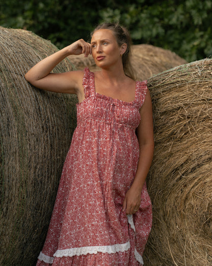 Ivy in Red Paisley